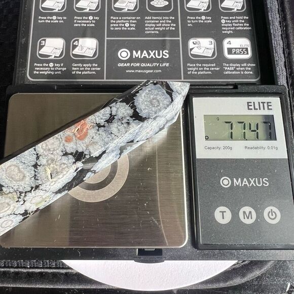 Snowflake Obsidian Crystal Tower‎ (#4) - Picture 8 of 11